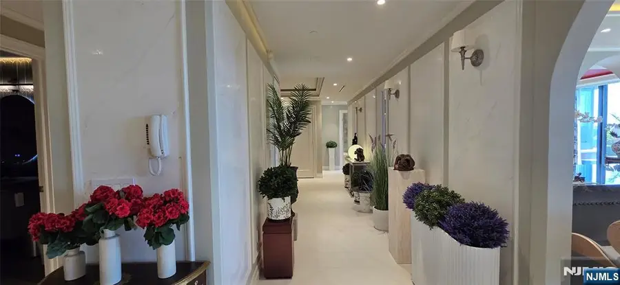 100 Carlyle VG6, Cliffside Park, NJ 07010 - #3