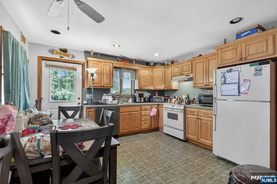133 Mary Avenue, Fords, NJ 08863 - #3
