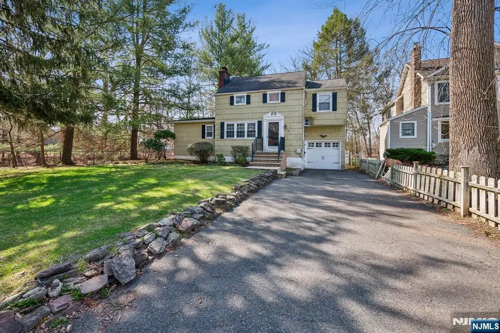 26 N Wardell Road, Livingston, NJ 07039 - #1