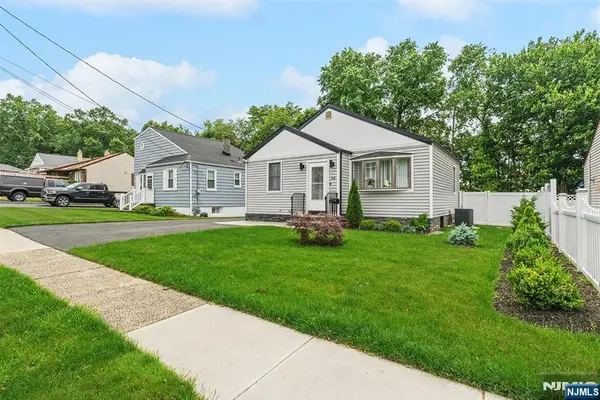 316 Boulevard S, Saddle Brook, NJ 07663