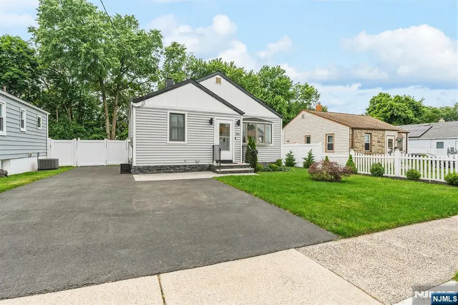 316 Boulevard S, Saddle Brook, NJ 07663 - #2
