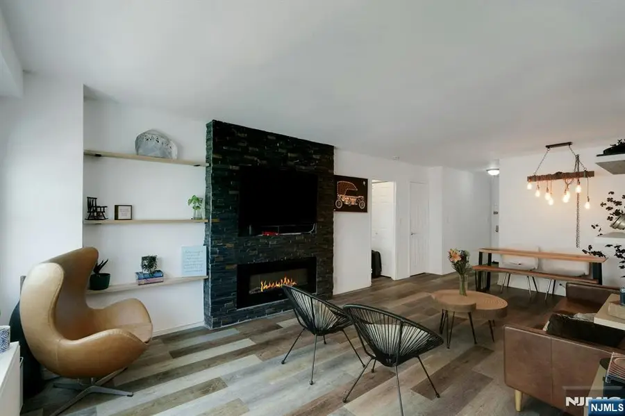 2077 Center Avenue 9E, Fort Lee, NJ 07024 - #3