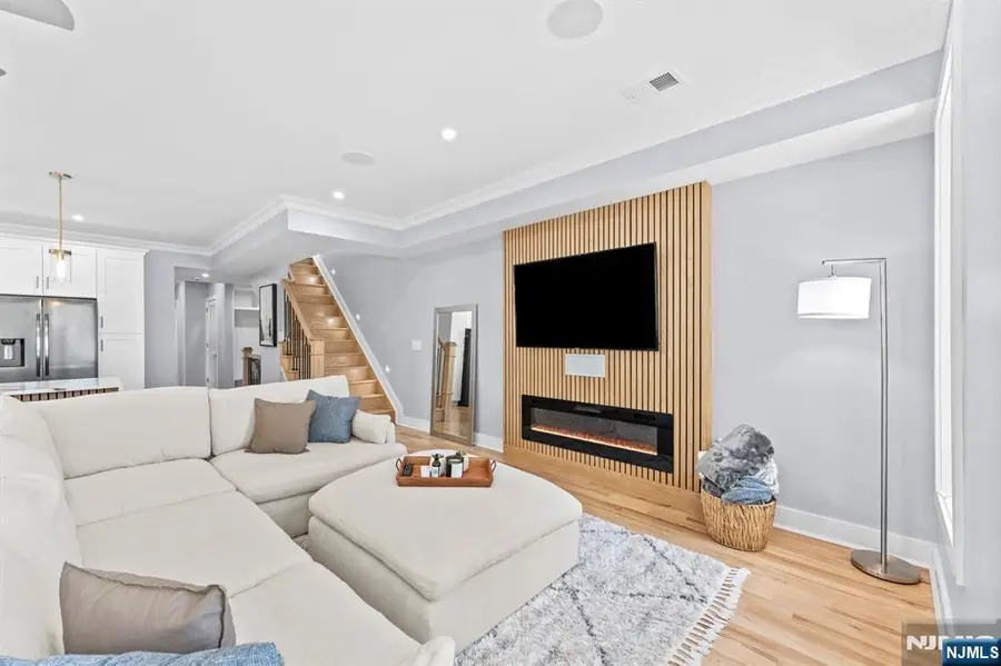 335 Virginia Avenue 2, Jersey City, NJ 07304 - #3