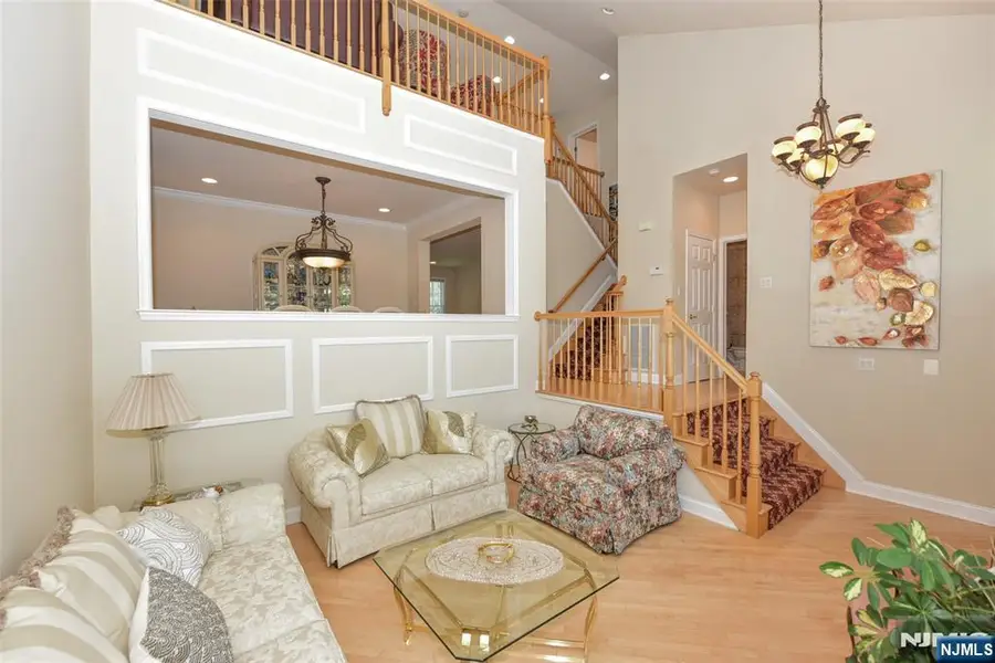3 Skyview Drive, North Haledon, NJ 07508 - #3