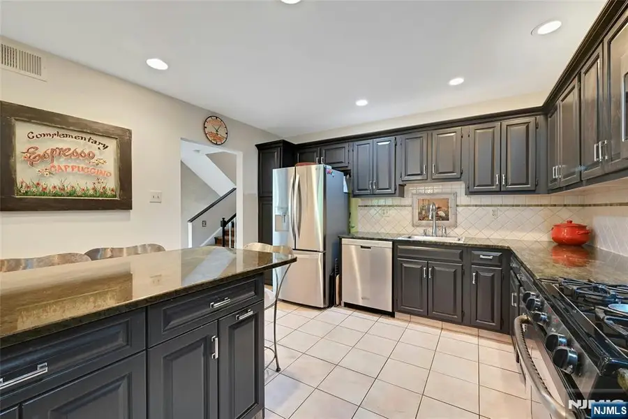 211 Yorktowne Court 211F, Township Of Washington, NJ 07676 - #3