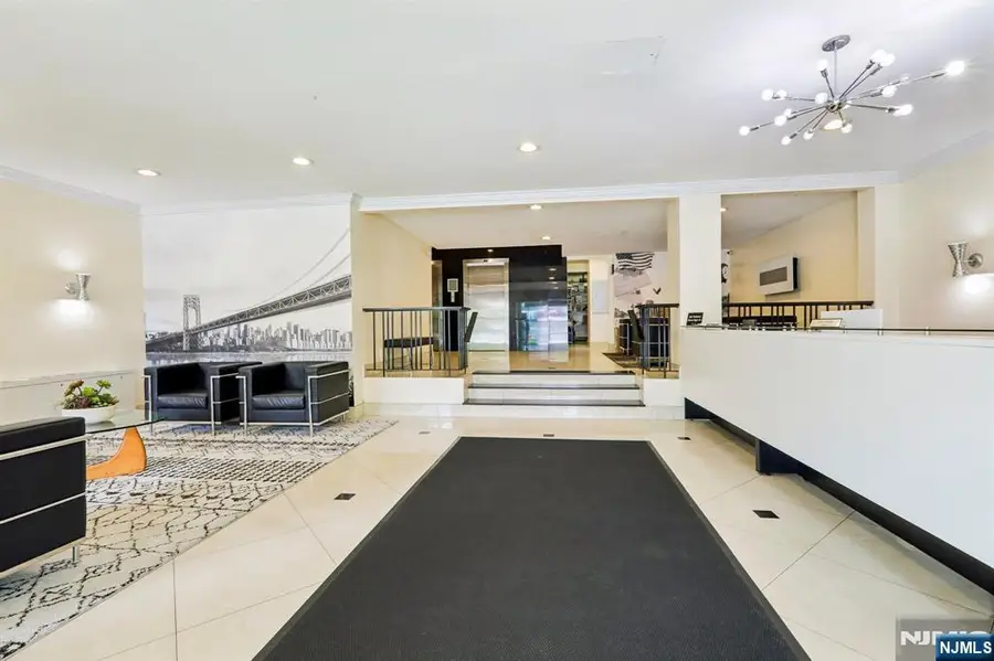 7100 JFK Blvd E 2L, Guttenberg, NJ 07093 - #2