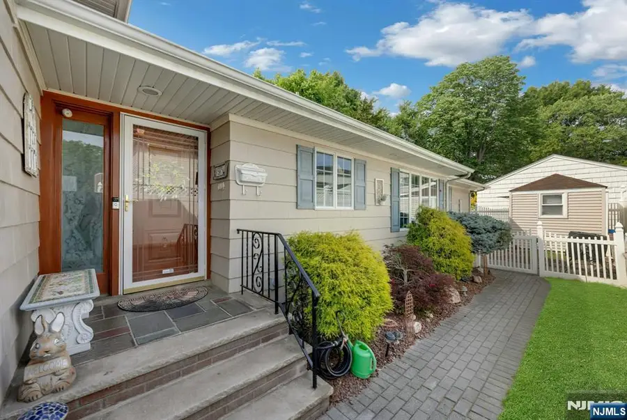 184 W Passaic Avenue, Rutherford, NJ 07070 - #3