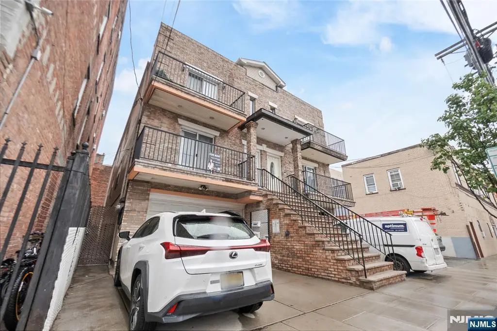 2705 Central Avenue, Union City, NJ 07087 - #1