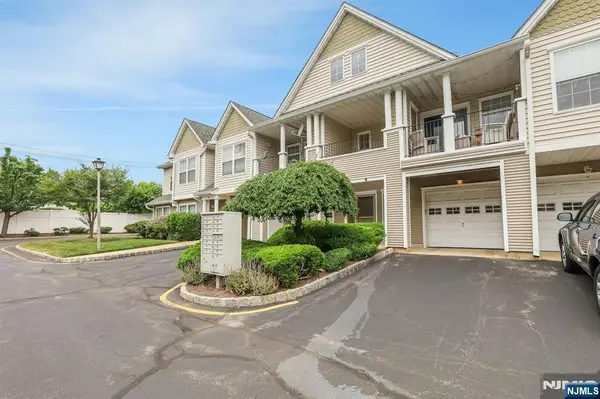 6 Collura Lane, Clifton, NJ 07012