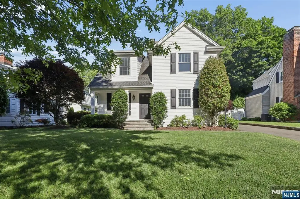 179 Lakewood Avenue, Ho Ho Kus, NJ 07423 - #1