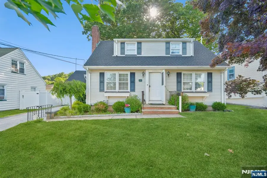 36 Woodside Avenue, Hawthorne, NJ 07506 - #3