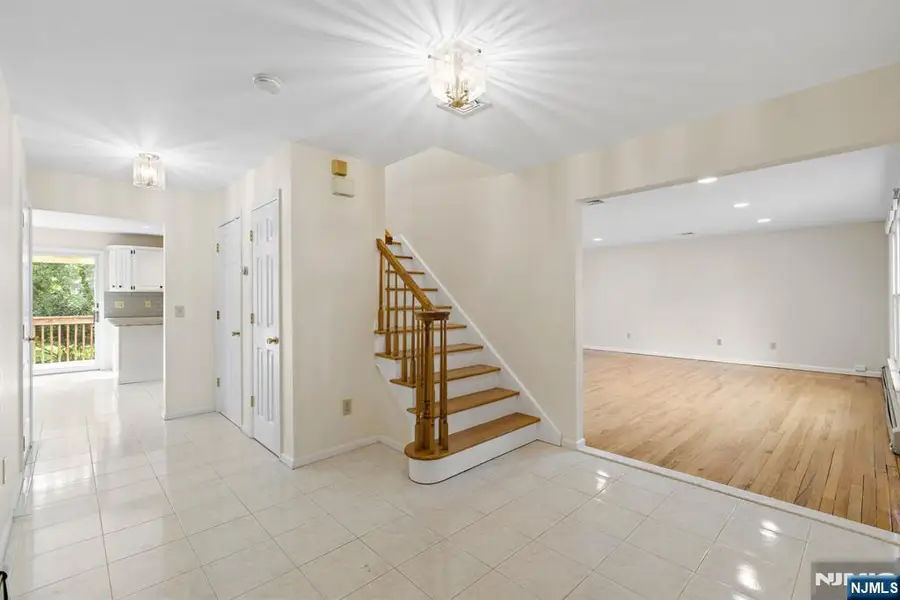 401 11th Street, Cresskill, NJ 07626 - #2