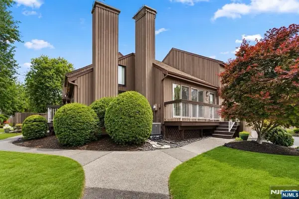 3144 Bloomingdale Drive, Hillsborough, NJ 08844
