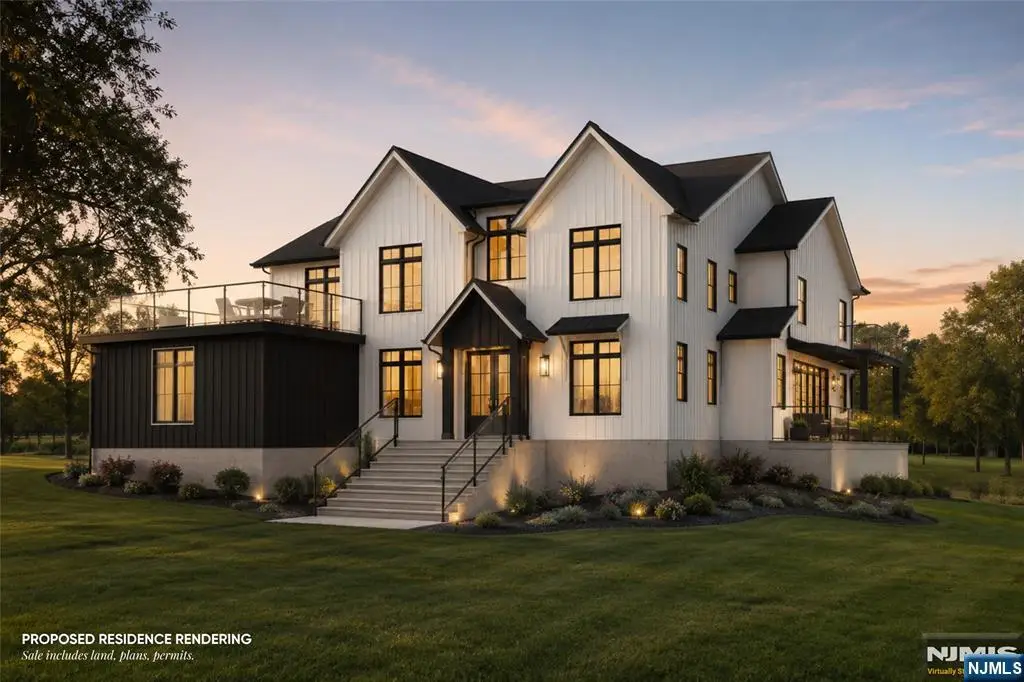 10 Deerfield Drive, Woodcliff Lake, NJ 07677 - #1