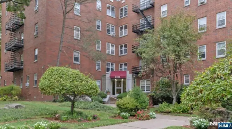 2350 Linwood Avenue 1D, Fort Lee, NJ 07024 - #2