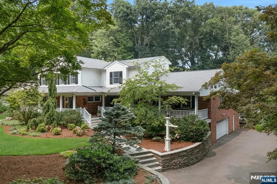 549 Lee Court, Wyckoff, NJ 07481 - #2