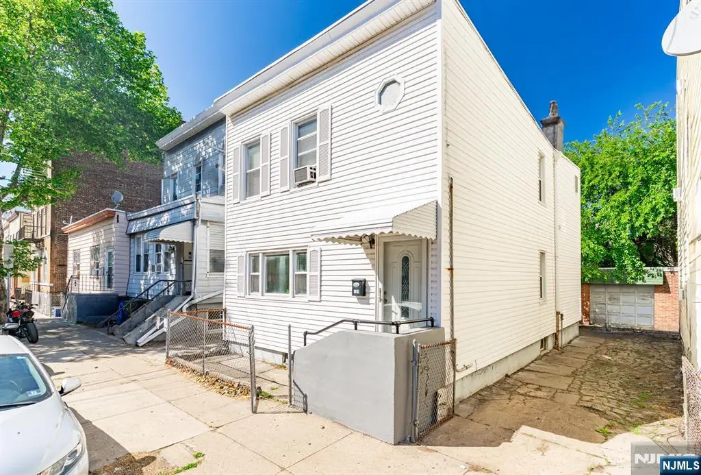 164 Hopkins Avenue, Jersey City, NJ 07306 - #1