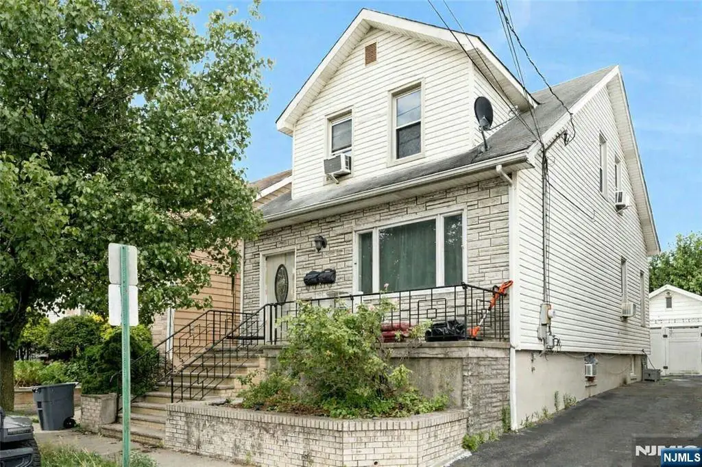 432 9th Street, Fairview, NJ 07022 - #1