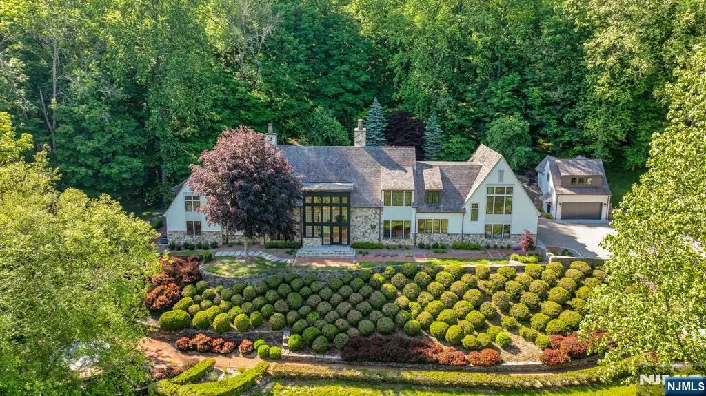 171 Campbell Road, Far Hills, NJ 07931 - #1