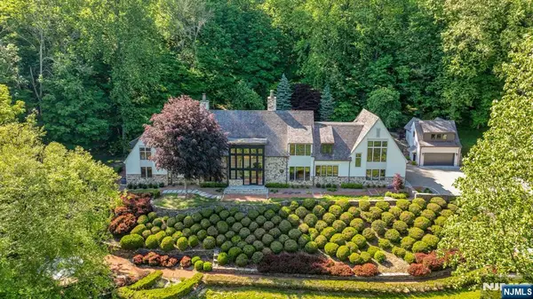 171 Campbell Road, Far Hills, NJ 07931