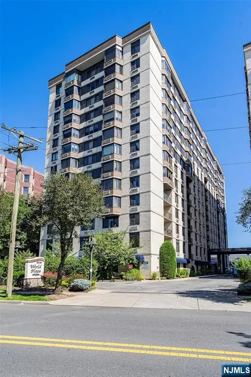 326 Prospect Avenue 5G, Hackensack, NJ 07601 - #2