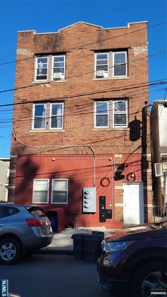 51 Myrtle Avenue, Newark, NJ 07107 - #2