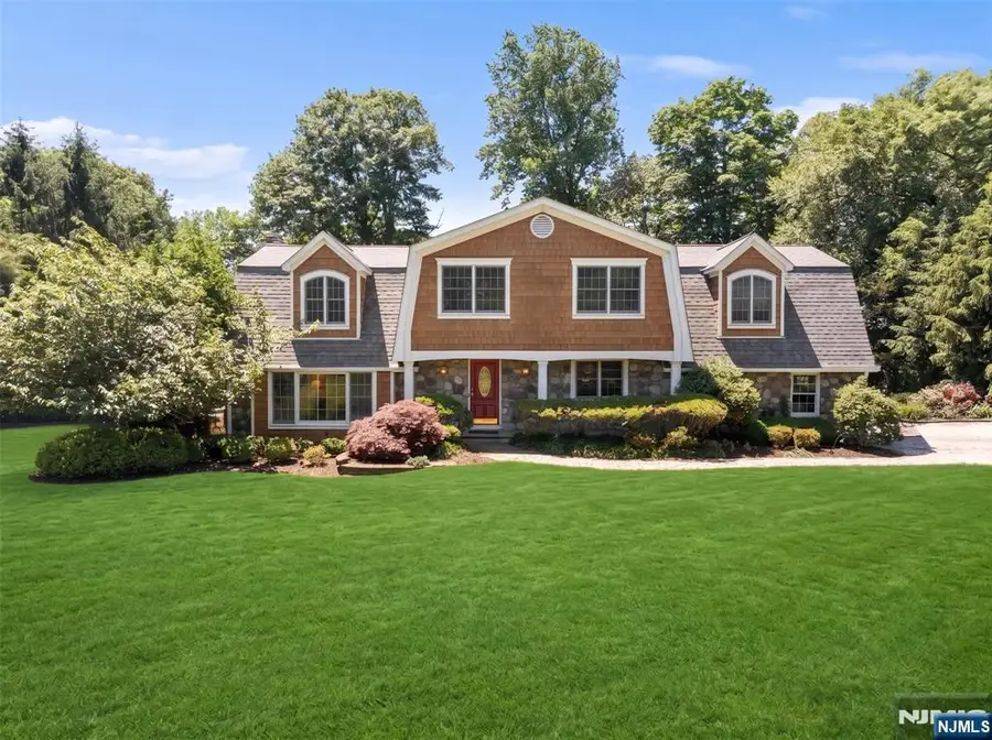 47 Blueberry Drive, Woodcliff Lake, NJ 07677 - #2