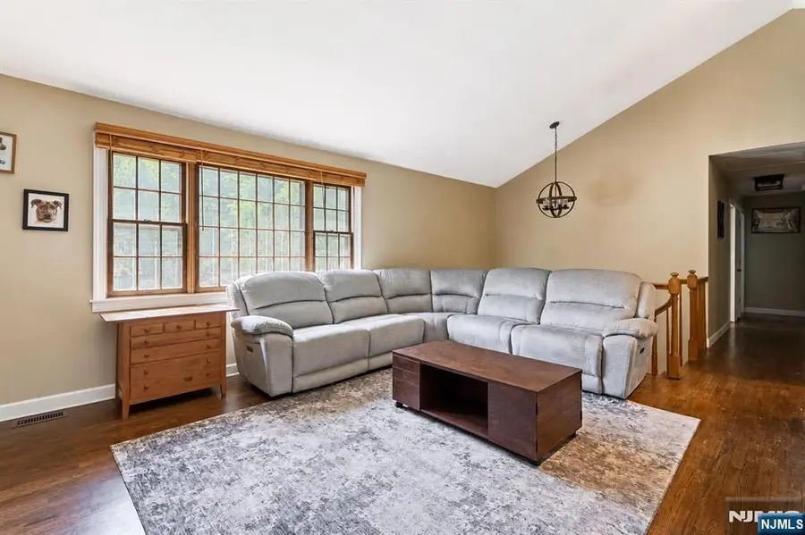 12 River Road, Jefferson, NJ 07438 - #3