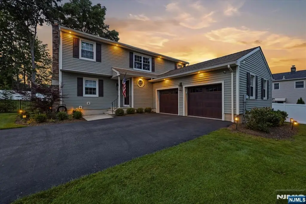 6 Giegel Court, Wyckoff, NJ 07481 - #1