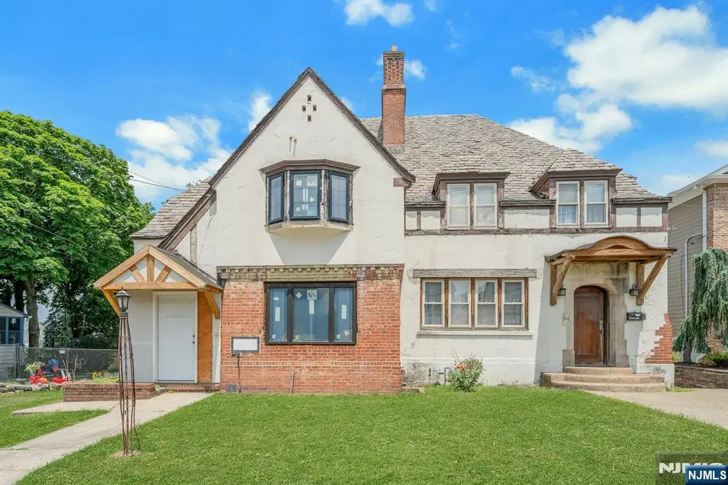 541 Page Avenue, Lyndhurst, NJ 07071 - #1