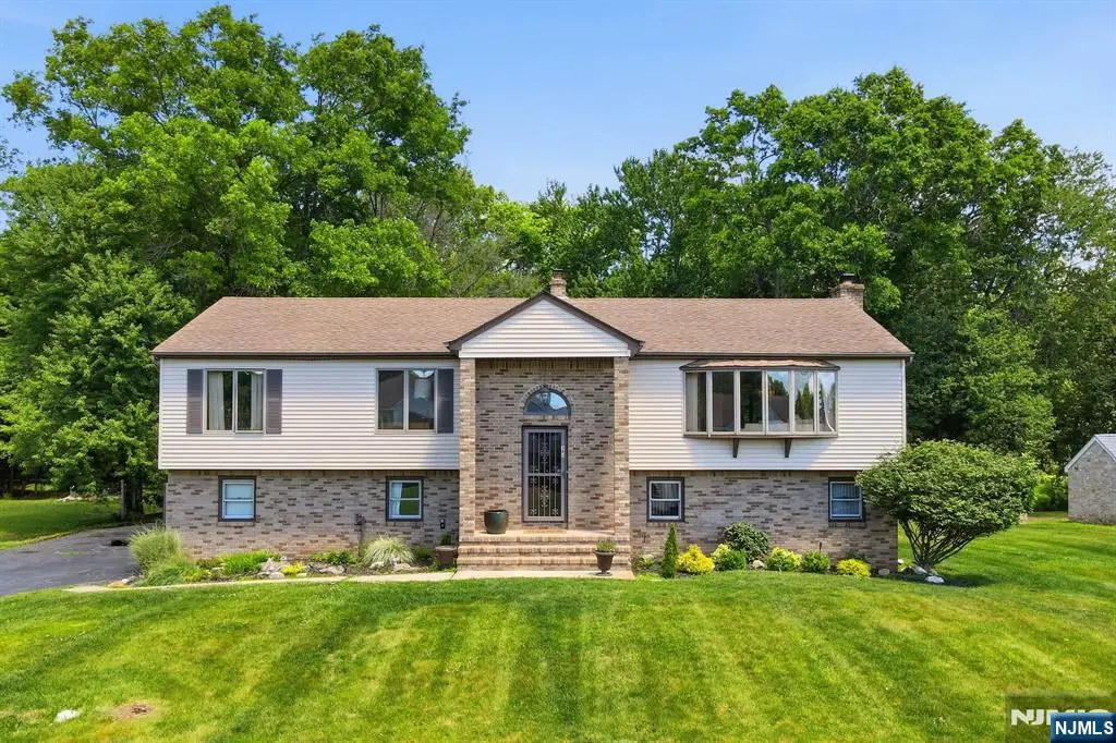 383 Talbot Drive, Fairfield, NJ 07004 - #1