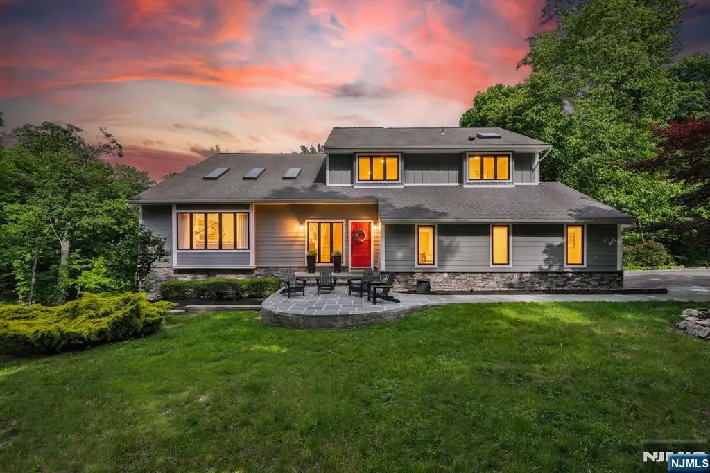 11 Hemlock Lane, Kinnelon, NJ 07405 - #1