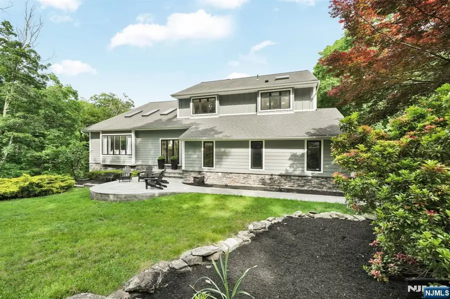 11 Hemlock Lane, Kinnelon, NJ 07405 - #3