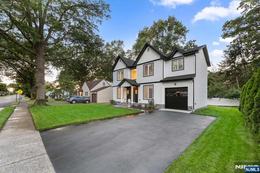 31-07 Morlot Avenue, Fair Lawn, NJ 07410 - #3