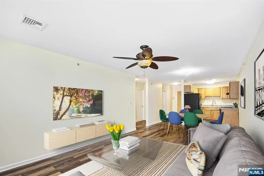 9-11 Madison Avenue 18, Paterson, NJ 07524 - #1