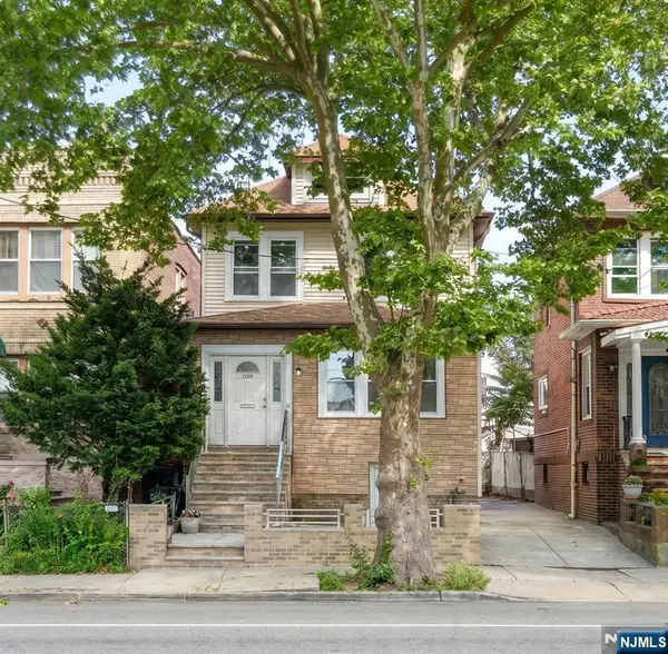 7226 Kennedy Boulevard, North Bergen, NJ 07047