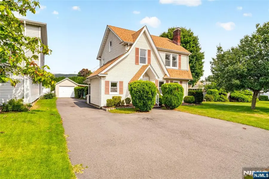 9 Long Avenue, Mahwah, NJ 07430 - #2
