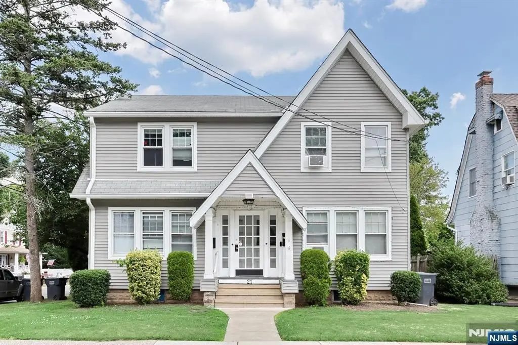 21 Haring Street, Bergenfield, NJ 07621 - #1