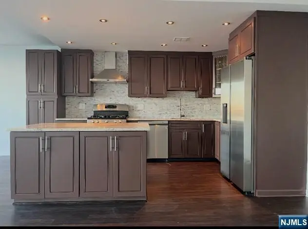 4 Horizon Road 1207, Fort Lee, NJ 07024 - #3