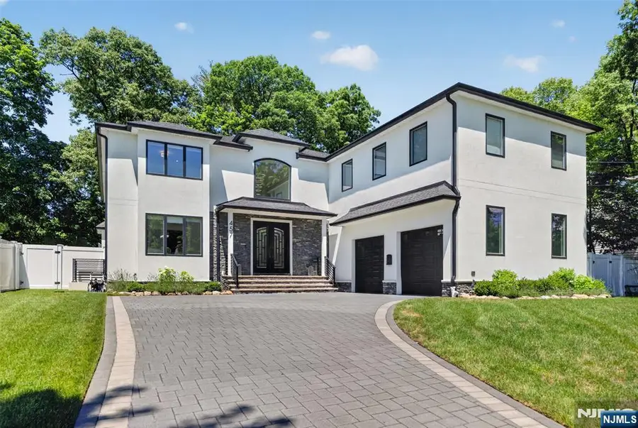 457 Lincoln Drive, Paramus, NJ 07652 - #3