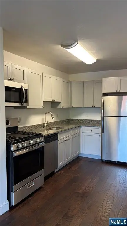 2348 Linwood Avenue 6O, Fort Lee, NJ 07024 - #2