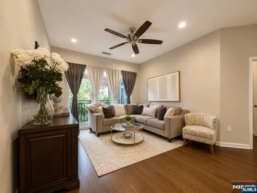 1123 Riverview Avenue 123, Englewood, NJ 07631 - #2