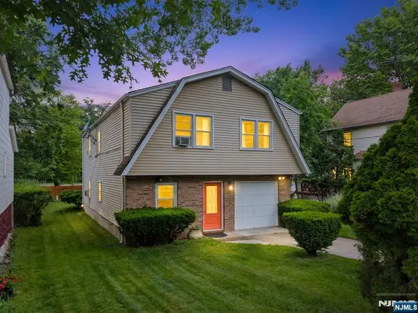 132 Spring Street, Leonia, NJ 07605