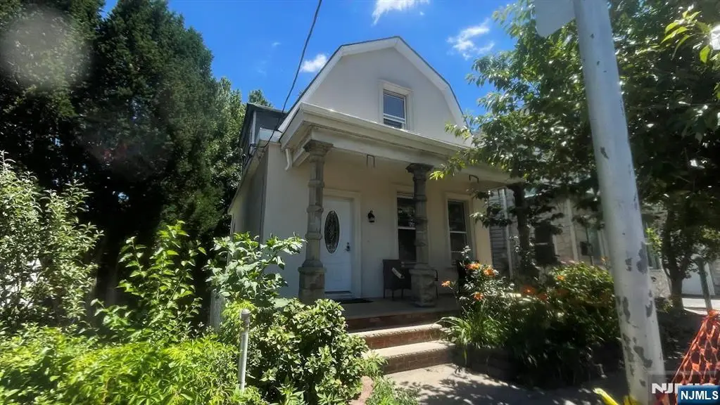 322 Cortlandt Street, Belleville, NJ 07109 - #1