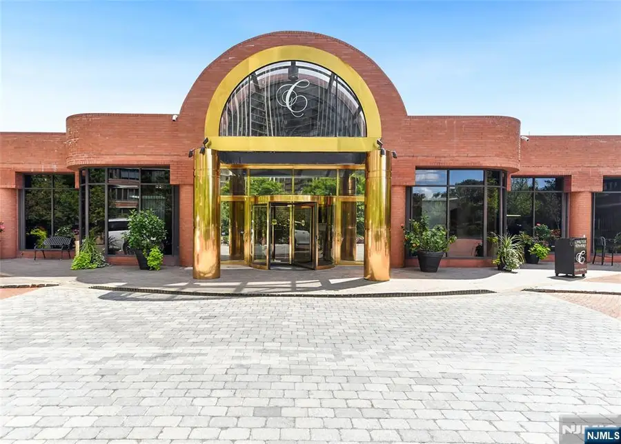 100 Carlyle 5L-N, Cliffside Park, NJ 07010 - #2