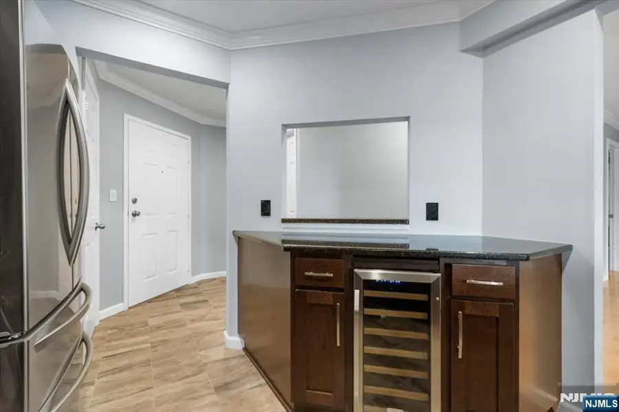 37 Amethyst Lane 251, Paterson, NJ 07501 - #3