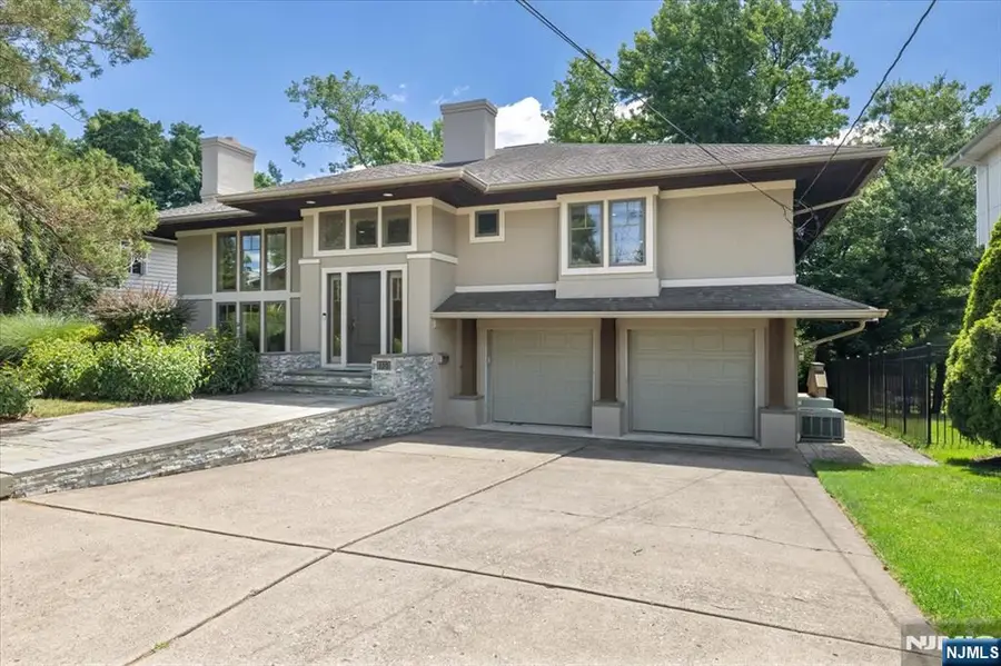 130 Van Nostrand Avenue, Englewood Cliffs, NJ 07632 - #2
