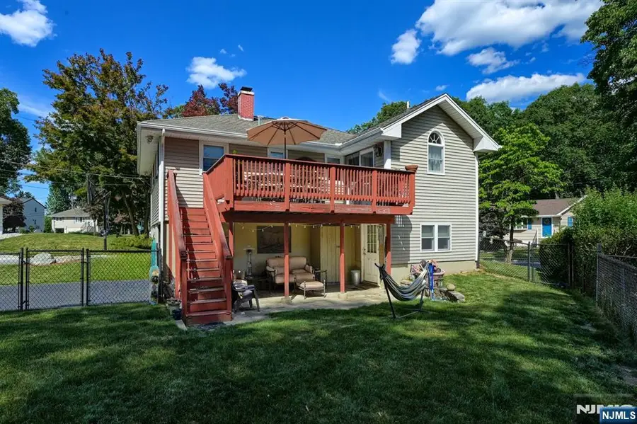 30 Heather Lane, Bloomingdale, NJ 07403 - #3