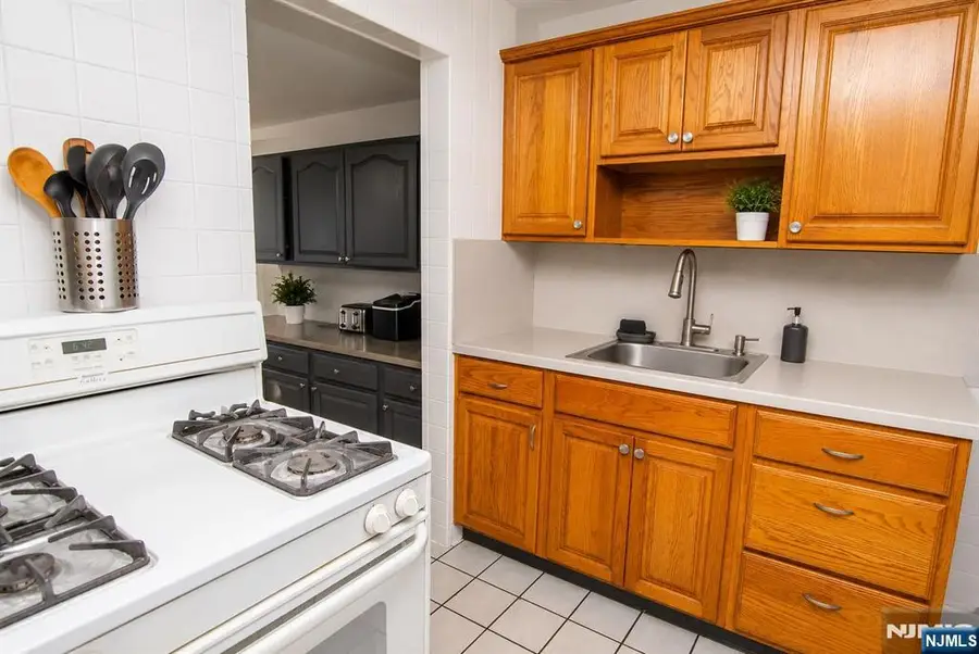 78 Dudley Drive, Bergenfield, NJ 07621 - #2