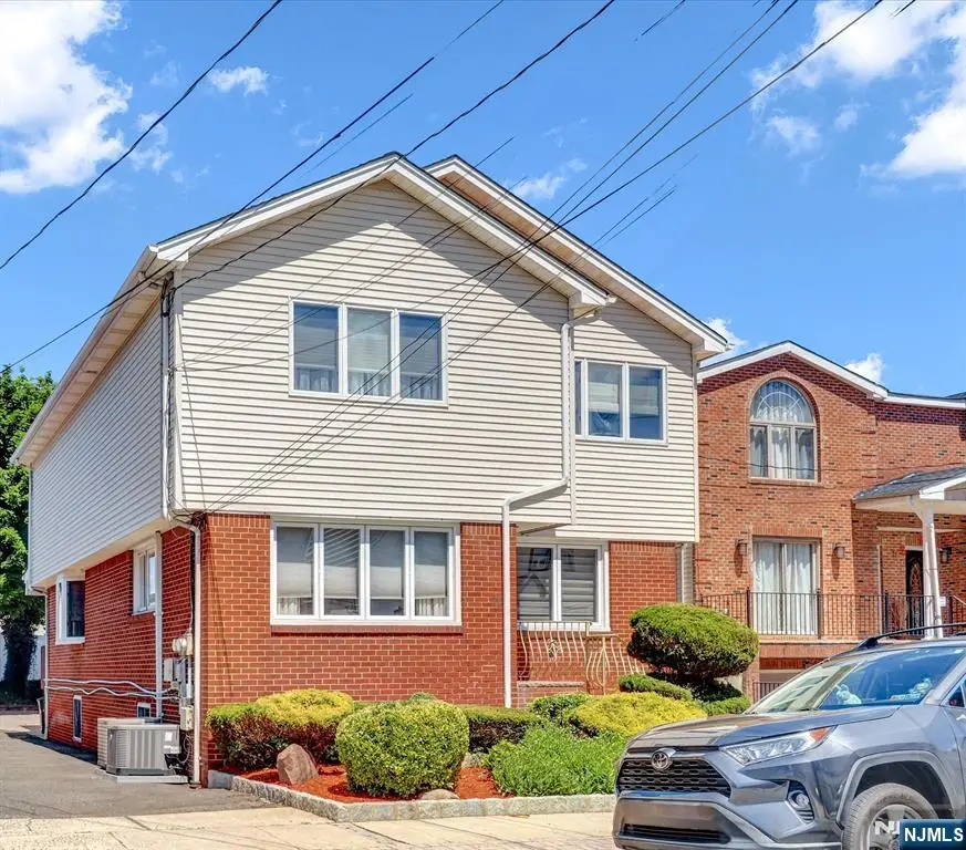 69 Lincoln Street, Fairview, NJ 07022 - #2